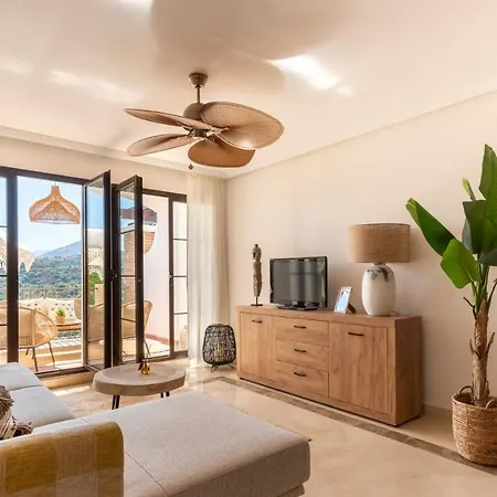 Lägenhet Peaceful, Stylish Hideaway Surrounded By Nature